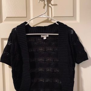 St. John’s Bay Black sweater cardigan shrug with ribbed trim. Size S NWT